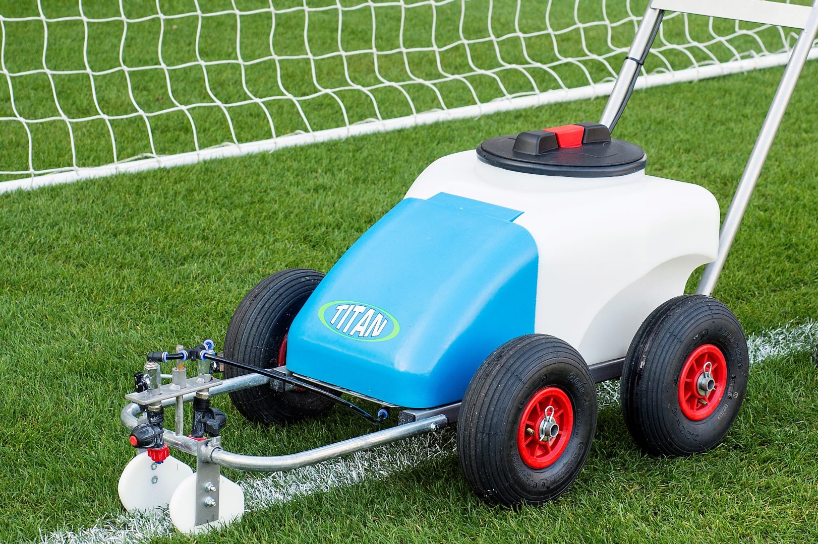 TITAN battery operated spray marking machine